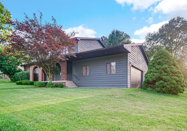 27th image of 822 Luther Dr, Hobart, IN 46342 | MLS# 842146