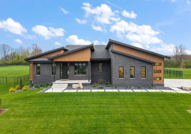 61st image of 4137 167th Ave, Lowell, IN 46356 | MLS# 842139
