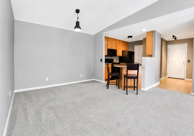 Photo 4 of Condo for sale at 9835 Wildwood Cir #2c, Munster, IN 46321 | MLS# 843965 | Listing updated on 2026-10-09