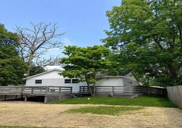 25th image of 1020 Sievert St, Chesterton, IN 46304 | MLS# 843331