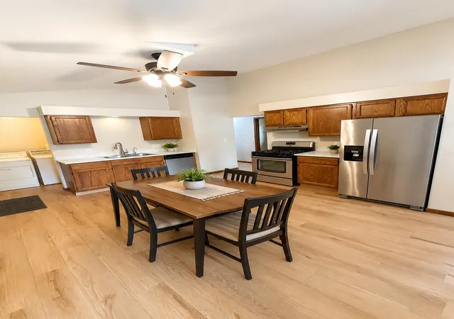 4th image of 1020 Sievert St, Chesterton, IN 46304 | MLS# 843331