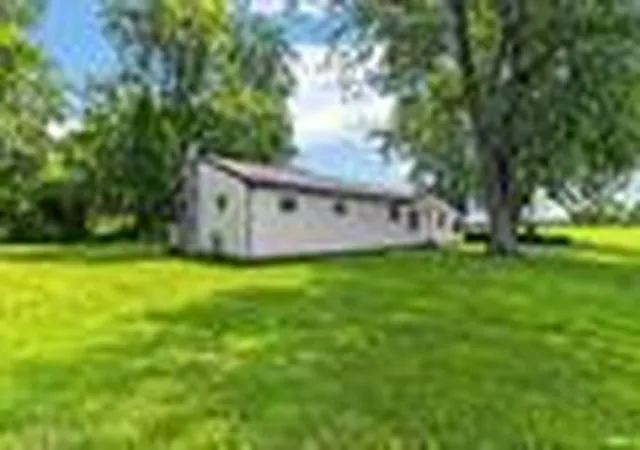 Homes for sale in Plymouth, IN | 4632 Queen Rd, Plymouth, IN 46563 | MLS# 842212