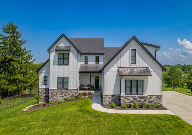 1st image of 8201 Alexander St, Schererville, IN 46375 | MLS# 842332