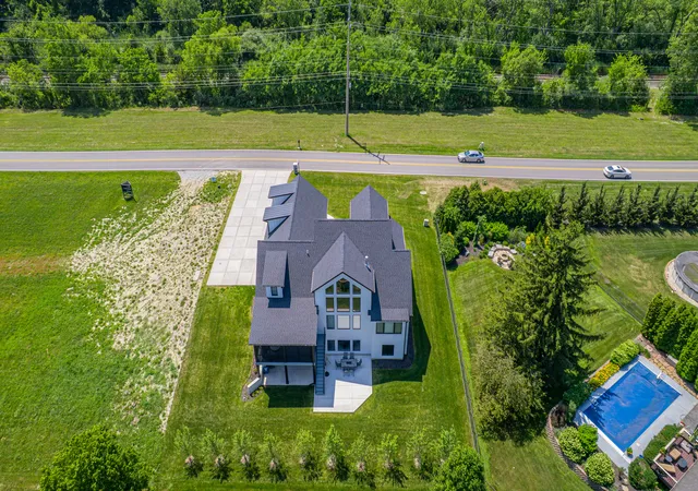 62nd image of 8201 Alexander St, Schererville, IN 46375 | MLS# 842332