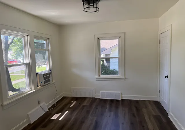 4th image of 7545 New Hampshire Ave, Hammond, IN 46323 | MLS# 842239