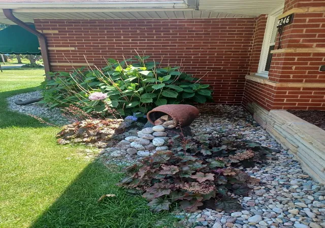 4th image of 8246 Northcote Ave, Munster, IN 46321 | MLS# 842274