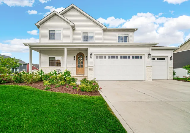 1st image of 2400 Stirling Dr, Valparaiso, IN 46383 | MLS# 842229