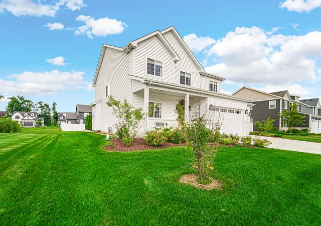 31st image of 2400 Stirling Dr, Valparaiso, IN 46383 | MLS# 842229