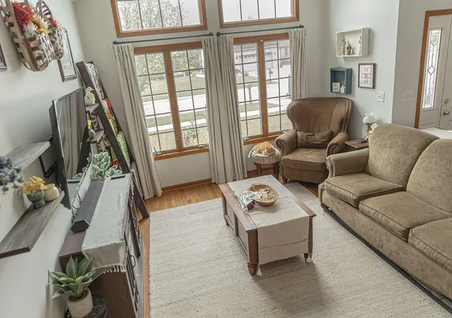 4th image of 340 E 123Rd Pl, Crown Point, IN 46307 | MLS# 842230