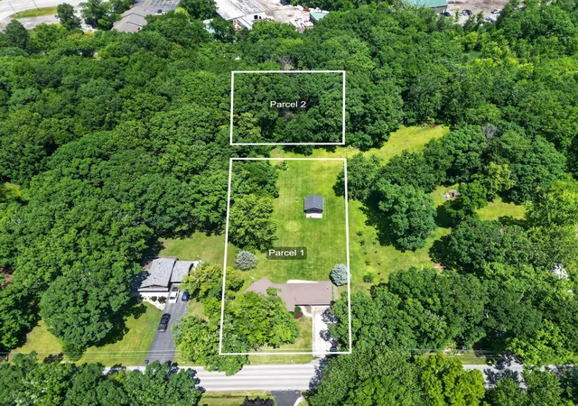 3rd image of 120 E Oak Hill Rd, Chesterton, IN 46304 | MLS# 842262