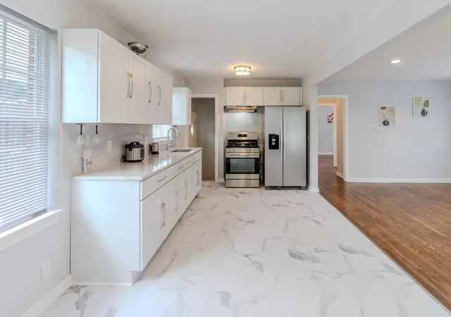 5th image of 555 Taft Pl, Gary, IN 46404 | MLS# 842276