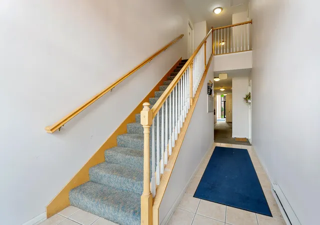 3rd image of 635 Cambridge Ct #2b, Munster, IN 46321 | MLS# 843353