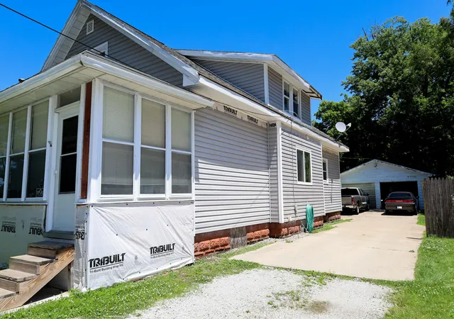 Homes for sale in La Porte, IN | 521 Rockwood St, La Porte, IN 46350 | MLS# 842250