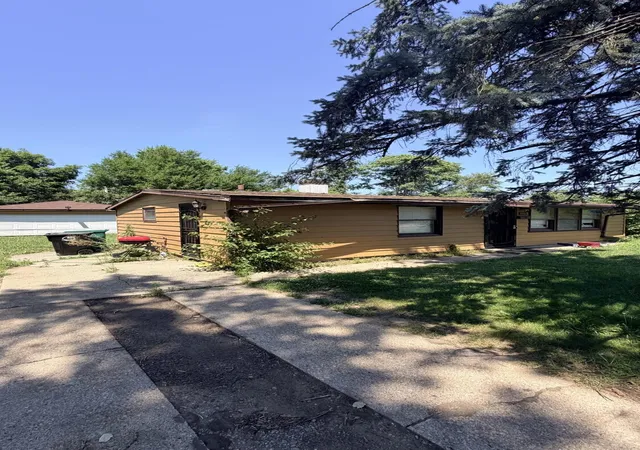 Photo 2 of Single family home for sale at 3120 W 22nd Avenue, Gary, IN 46404 | MLS# 842267 | Listing updated on 2026-08-03