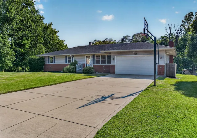 Photo 2 of Single family home for sale at 8621 W 86th Court, Dyer, IN 46311 | MLS# 842420 | Listing updated on 2026-08-26