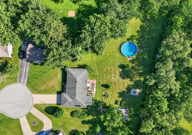 Photo 3 of Single family home for sale at 8621 W 86th Court, Dyer, IN 46311 | MLS# 842420 | Listing updated on 2026-08-26