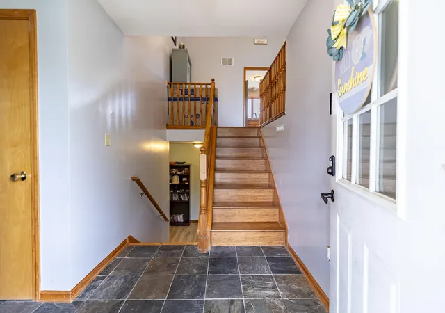 Homes for sale in Crown Point, IN | 7420 W 92Nd Ave, Crown Point, IN 46307 | MLS# 842272