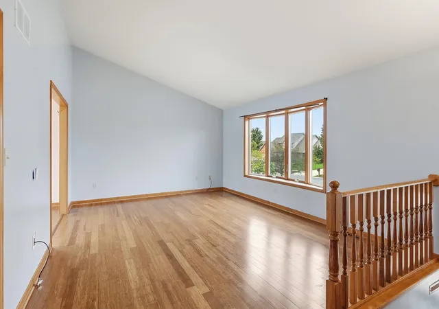 Photo 3 of Single family home for sale at 7420 W 92nd Avenue, Crown Point, IN 46307 | MLS# 842272 | Listing updated on 2026-09-20
