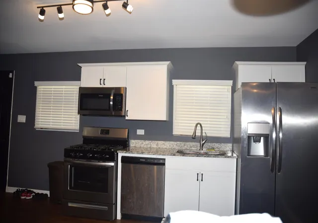 3rd image of 6643 E Tennessee Ave, Hammond, IN 46323 | MLS# 842293