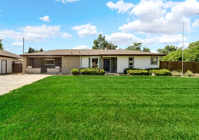 2nd image of 1213 River Dr, Munster, IN 46321 | MLS# 842281