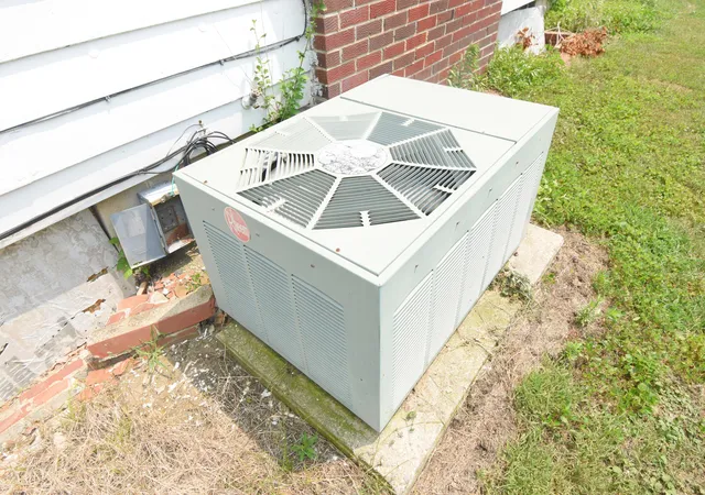 image of 108 W Beaver St, Morocco, IN 47963 | MLS# 842386