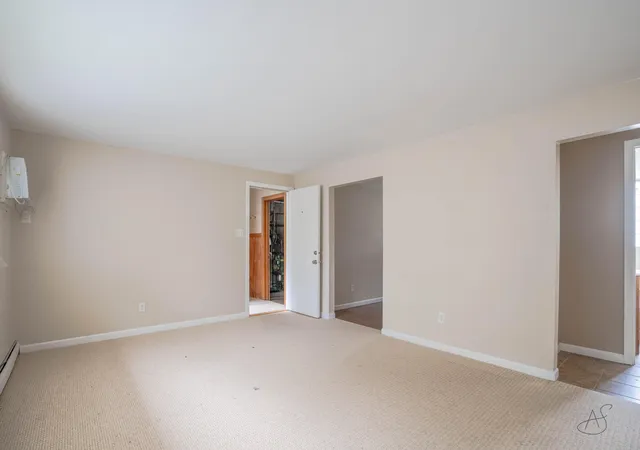 4th image of 7920 North Dr, Highland, IN 46322 | MLS# 842290