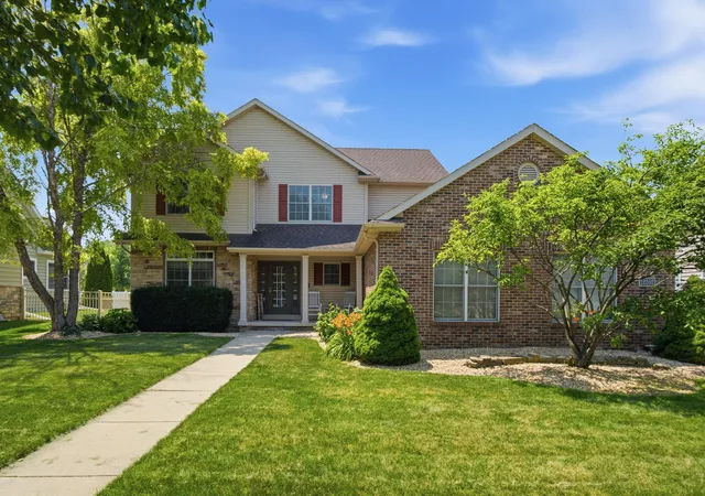 1st image of 12592 Pennsylvania Pl, Crown Point, IN 46307 | MLS# 842377