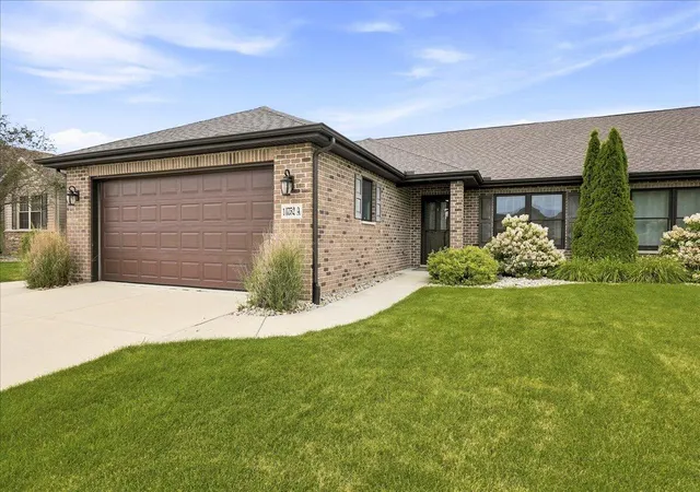 2nd image of 14752 Drummond Ave #A, Cedar Lake, IN 46303 | MLS# 842656