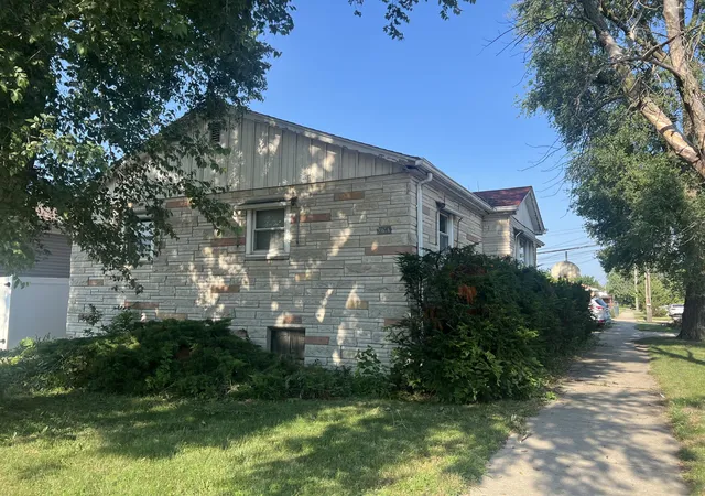 2nd image of 3747 Hohman Ave, Hammond, IN 46327 | MLS# 842298