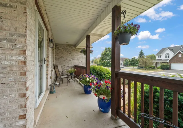 Photo 3 of Sale Pending at 10439 Adler Cvs, Saint John, IN 46373 | MLS# 842316 | Listing updated on 2026-09-05
