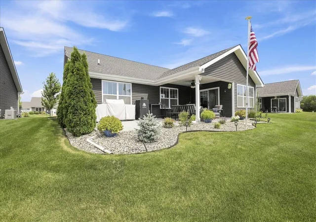 2nd image of 13947 Breakwater Ln, Cedar Lake, IN 46303 | MLS# 842417