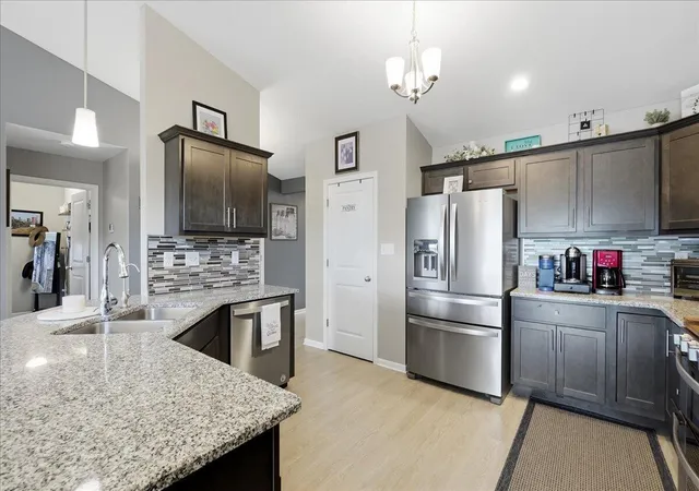 5th image of 13947 Breakwater Ln, Cedar Lake, IN 46303 | MLS# 842417