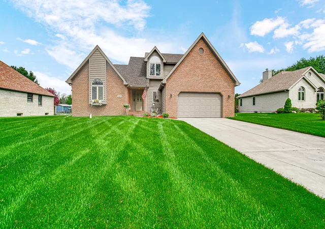 1st image of 315 Kenbridge Ct, Valparaiso, IN 46385 | MLS# 842368