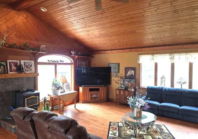 Photo 4 of Single family home for sale at 7161 N 1200 West, Fair Oaks, IN 47943 | MLS# 842605 | Listing updated on 2026-08-21