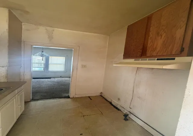 4th image of 6446 Crescent Pl, Hammond, IN 46324 | MLS# 842389