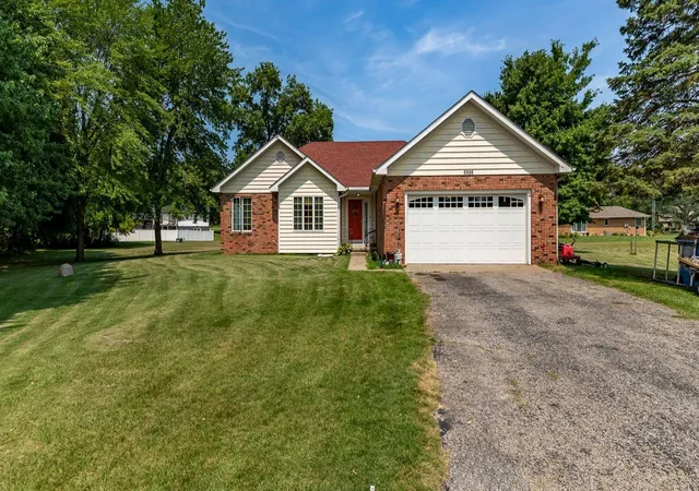 Photo 1 of Sale Pending at 6996 Prairieview Ct, De Motte, IN 46310 | MLS# 842488 | Listing updated on 2026-09-06