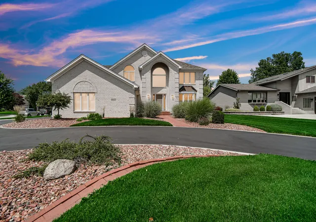 2nd image of 1427 Brandywine Dr, Munster, IN 46321 | MLS# 842478