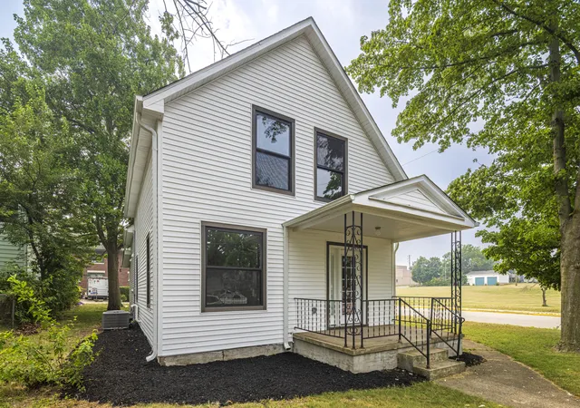 1st image of 226 W William St, Michigan City, IN 46360 | MLS# 842501