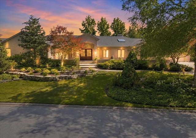 2nd image of 1745 Nelson Dr, Chesterton, IN 46304 | MLS# 842375