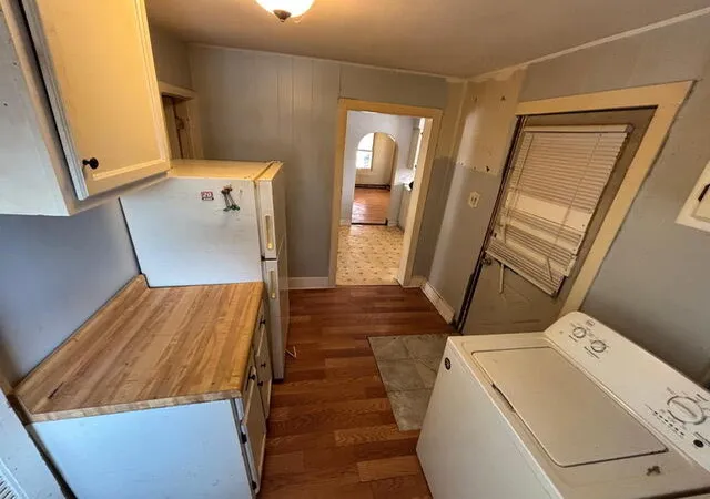 3rd image of 2750 Greene St, Lake Station, IN 46405 | MLS# 842456