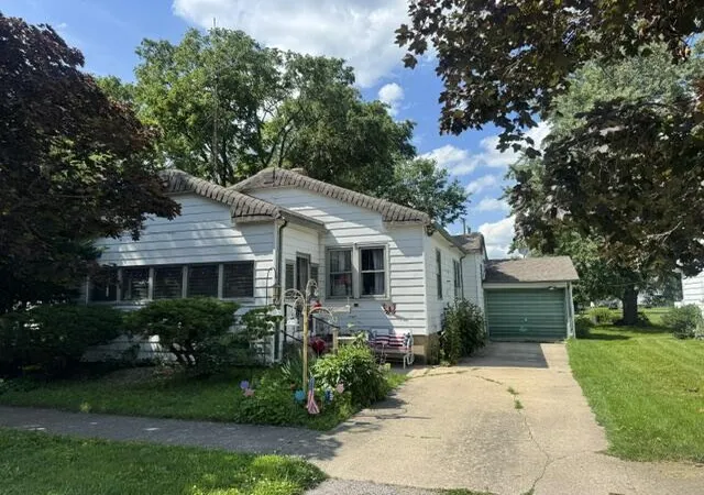 1st image of 210 W State St, Morocco, IN 47963 | MLS# 842378