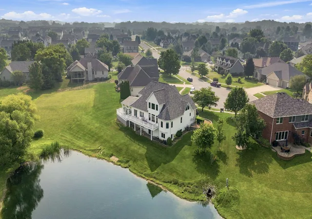 5th image of 2654 Mariestad Dr, Valparaiso, IN 46385 | MLS# 842509