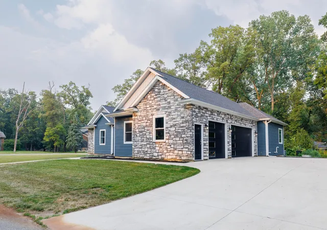 1st image of 5811 W Fairway Dr, Rensselaer, IN 47978 | MLS# 842660