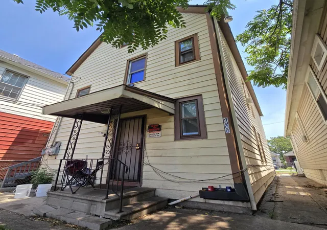 2nd image of 4908 Northcote Ave, East Chicago, IN 46312 | MLS# 842452