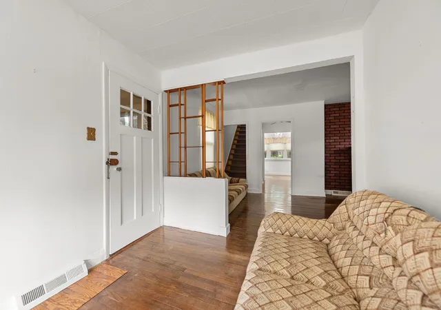 5th image of 6108 Hemlock Ave, Gary, IN 46403 | MLS# 843199