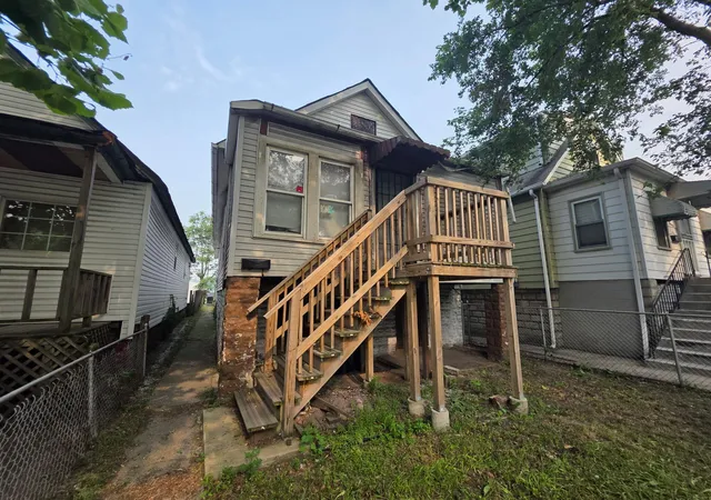 1st image of 4828 Mccook Ave, East Chicago, IN 46312 | MLS# 842426