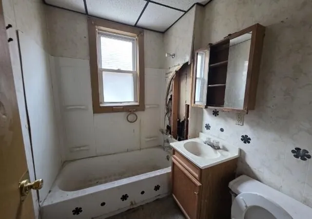 Photo 5 of House for sale at 4828 Mccook Ave, East Chicago, IN 46312 | MLS# 842426 | Listing updated on 2026-07-23