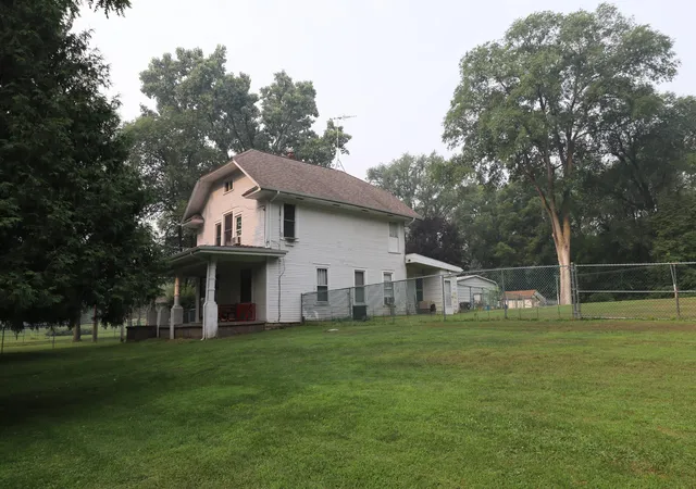2nd image of 784 N 625 E, Westville, IN 46391 | MLS# 842450