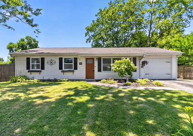 1st image of 760 Acadia Rd, Valparaiso, IN 46385 | MLS# 842440