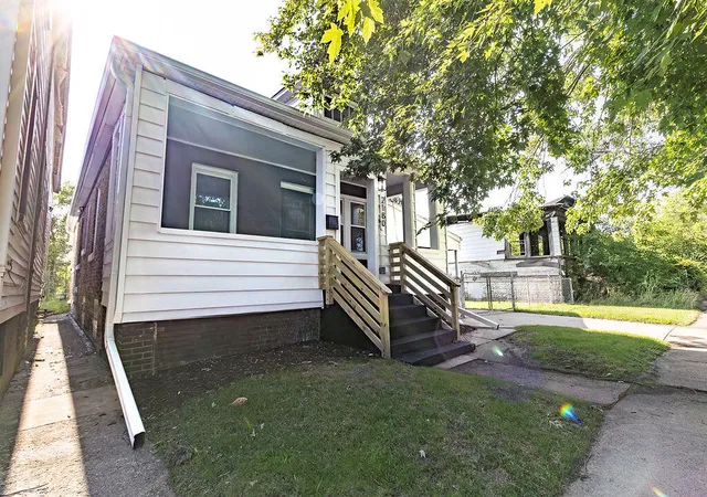 Photo 3 of Single family home for sale at 2180 Massachusetts St, Gary, IN 46407 | MLS# 842504 | Listing updated on 2026-09-13